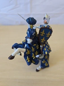 Papo Medieval Knight & Horse Blue Colours VGC. - Picture 1 of 12