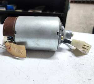 MOTORINO TERGIVETRO 12V PER FIAT AUTOCARRI D'EPOCA CODICE 9920051 - Picture 1 of 4