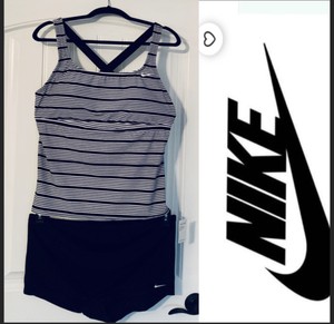 nike plus size swimwear