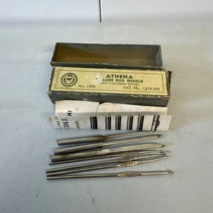 ATHENA Deluxe Rug Needle #1690 Box With Several Needles - Picture 1 of 3