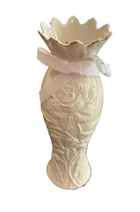 LENOX Ivory Cream Breast Cancer Awareness Rose Floral Bud Vase 8” Tall EUC - Picture 1 of 9