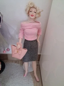 Doll In Porcella Marylin - Foto 1 di 5