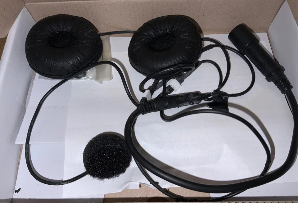 IMC Motorcom HS-H110P Headset For Harley Davidson Classic / Missing Connector - Image 1 of 4