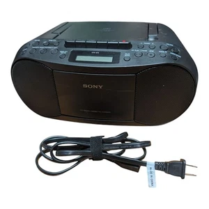 Sony CFD-S70 Boombox Stereo CD Cassette Player Recorder AM/FM Radio Tested Works - Picture 1 of 11