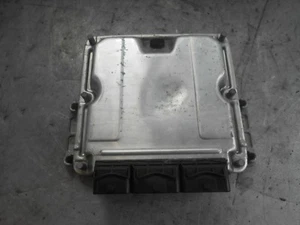 VAUXHALL VIVARO F7 (MK1) 2001-2014 1.9 DTI (F9Q760) ECU MODULE 8200119842  - Picture 1 of 3