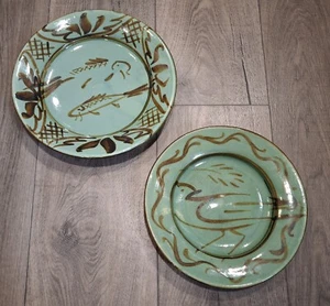 Pair of Studio Art Pottery Plates Green-Brown Bird & Fish Mexico Talavera Marked - Picture 1 of 24