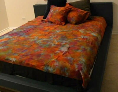 NUEVO Tie Dye Ropa de Cama Teñida Azul Rojo Naranja Púrpura Cubierta Nórdica Completa Queen Colcha Foto 1 de 2