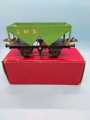 Hornby Trains HOPPER WAGON Guage O  (42160). - Image 1 of 4
