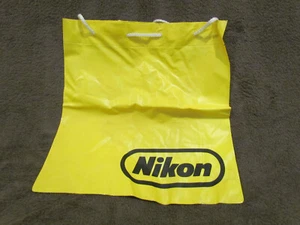 Vintage Nikon beach bag and inflatable pillow - Picture 1 of 3