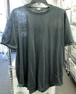 Generic Black Tee - Large - Picture 1 of 1