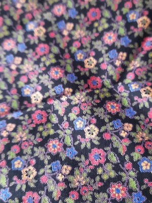 FLIRT & FLORA Stoff -  BLUMEN  SCHWARZ MEHRFARBIG 1,45 M x 1 Meter , B x L - Bild 1 von 4