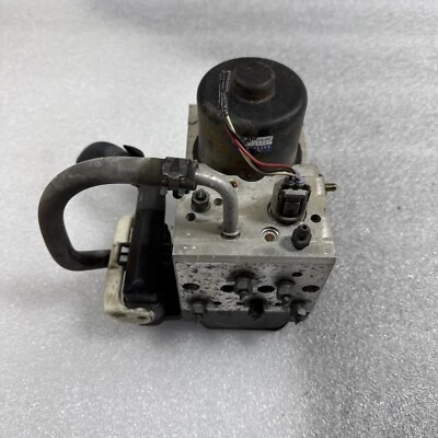 Conjunto de bomba de freno antibloqueo ABS 2001-2003 Lexus LS430 OEM 44540-50020 usado Foto 1 de 4