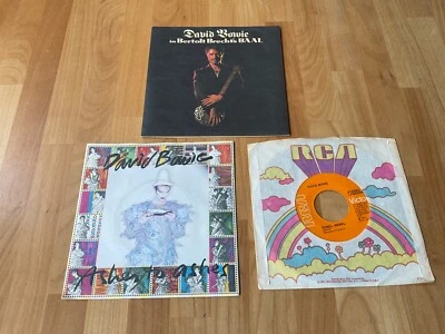 David Bowie 7 inch singles x3, Rebel rebel, ashes to ashes and Baal NM - Image 1 of 4