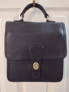 NWOT Vintage COACH 5130 Station Bag Crossbody,Black - Picture 1 of 20