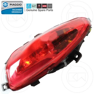 FANALE POSTERIORE DESTRO DX 1D001234 ORIGINALE PIAGGIO MEDLEY 150 4T E5 ABS 2020 - Foto 1 di 3