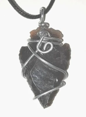 Nuevos colgantes punta de flecha natural de piedras preciosas semipreciosas cortadas envueltos a mano StCw Foto 1 de 4