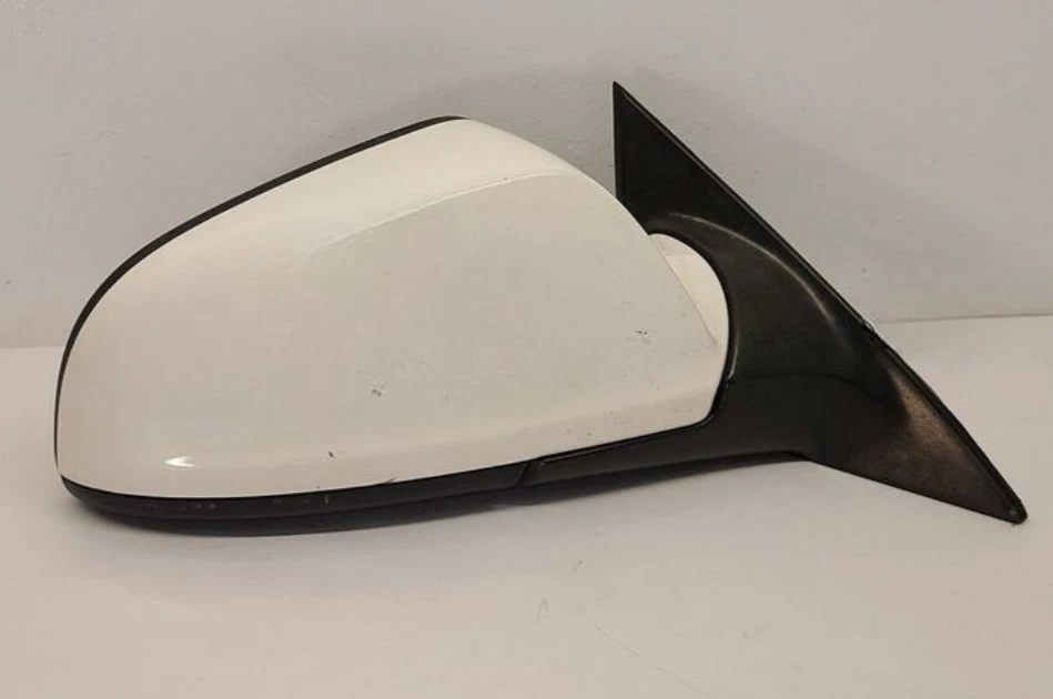 2008-2012 Chevy Malibu Saturn Aura RH Passenger Side View Door Mirror White Oem Foto 1 de 4
