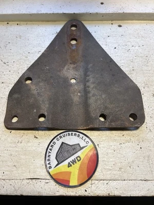 Soportes de parachoques delanteros Toyota Land Cruiser FJ40 OEM de 1974 Foto 1 de 3