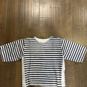 T-shirt senza marchio manica corta oversize a righe ritagliate M - Foto 1 di 5
