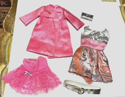 Vintage 1968 Barbie Doll JC Penney Exclusive Silver ’n Satin Gift Set #1552 - Image 1 of 4