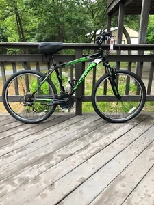 Schwinn Sidewinder 26-ich wheel 18-inch frame Mountain Bike Black - Picture 1 of 8