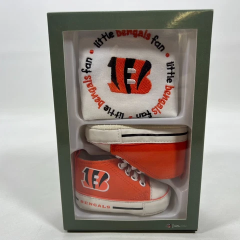 Cincinnati Bengals NFL Baby Bay Bib and Pre-Walker High-Top Booties Set Cover