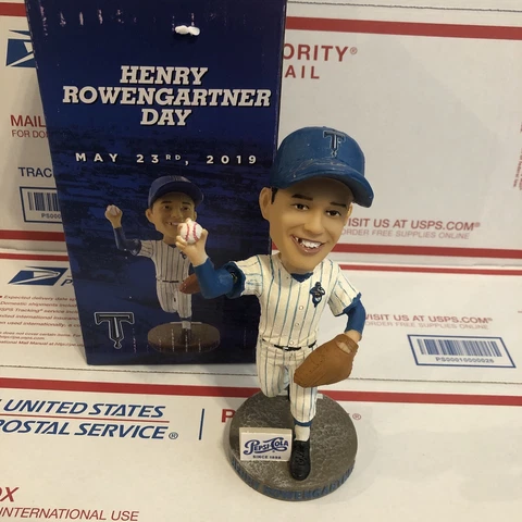 2019 TULSA DRILLERS HENRY ROWENGARTNER ROOKIE of the YEAR AUTOGRAPHED BOBBLEHEAD Cover