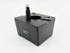 Bobina de solenoide Vickers 523604 2 pines 105VDC - Imagen 1 de 5