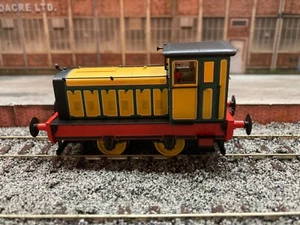 Hornby R3894 Ruston & Hornsby 88DS new OO - Foto 1 di 4