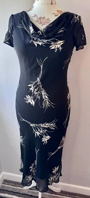 Stunning Black Lined Formal Dress From Assert Size 14 Wedding Cruise - Image 1 of 4