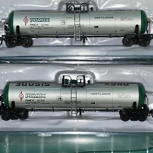 New! N-Scale Atlas 2-pack GATX Tank Cars Pemex $75.90 - Picture 1 of 7
