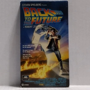 Back to The Future 1986 VHS MCA Michael J. Fox, Christopher Lloyd, Lea Thompson - Picture 1 of 8