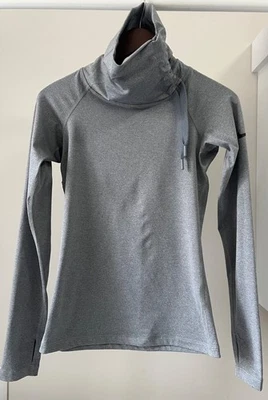 Camiseta pulóver gris con cordón cuello alto cuello alto Nike Pro para mujer talla S Foto 1 de 4