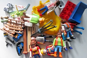 Playmobil - Konvolut Figuren und Zubehörteile - gebraucht - Bild 1 von 2