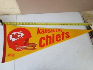 Kansas City Chiefs Vintage 1970s 12" x 30" NFL Football Full Size Pennant Banner - Picture 1 of 8