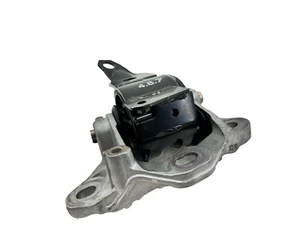 Soporte de soporte de montaje de transmisión automática Mazda CX-5 2017-2024 TK78-39-08YC - Imagen 1 de 7