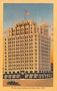 Postal IA: Edificio Des Moines, Des Moines, Iowa, lino años 40 - Imagen 1 de 2