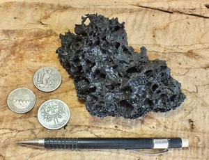 tachylite - from the 2018 Kilauea eruption that overran Kapoho - hand specimen - Picture 1 of 7