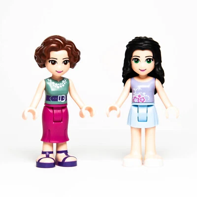 New Lego Friends 41095 Minifigure Lot: Emma (frnd090) & Mom Charlotte (frnd091) - Image 1 of 4