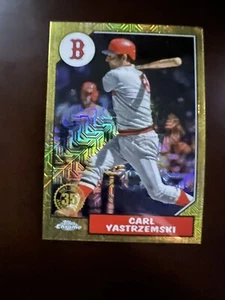 Carl Yastrzemski 2022 Topps Series 2 Silver Pack Mojo #T87C2-73 Hall of Fame - Picture 1 of 2