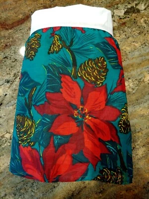 Domestications QUEEN Poinsettia Vacaciones Falda Cama con Volantes 13" Gota-No Dividida Foto 1 de 4