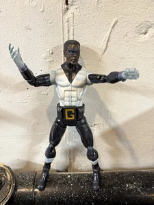 Figura Bill Foster Goliath 12" escala 3,75" Marvel Universe - Imagen 1 de 1