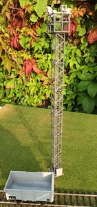 146  Pack of 3 O Gauge 60 Foot Floodlight Towers suit peco - Picture 1 of 9