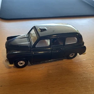 Vintage Corgi Austin London Taxi Diecast Made In Great Britain - Picture 1 of 6