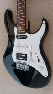 Yamaha Pacifica HSS Electric Guitar light relic, lots of upgrades. - Picture 1 of 10