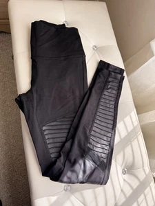 ALO Yoga High Waist Alosoft Leggings Black - Size - M - Picture 1 of 4