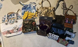 Lot Of 24 Rehab Purses Designer & Vintage Damaged Handbags & Wallets PARTS READ - Picture 1 of 20