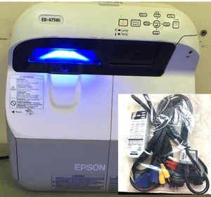 EPSON 3LCD Projector (EB-475Wi) Lamp: 1100Hrs, Remote Control, Connect Cable - Picture 1 of 8