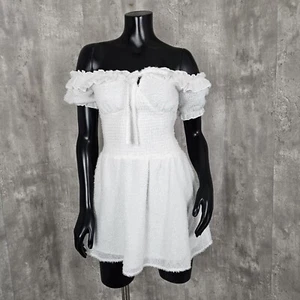 Le Lis Womens S White Eyelash Empire Waist Babydoll Off the Shoulders Mini Dress - Picture 1 of 9