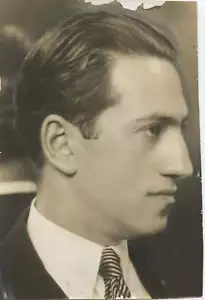 Gershwin, George. (1898–1937) Two Vintage Portrait Photographs - Picture 1 of 2